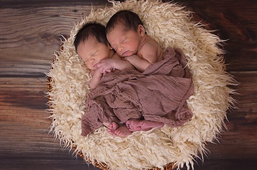 Le Feng Shui Et Les Bebes Quelle Orientation Du Lit Pour Leur Sommeil Le Feng Shui Et Les Bebes Quelle Orientation Du Lit Pour Leur Sommeil